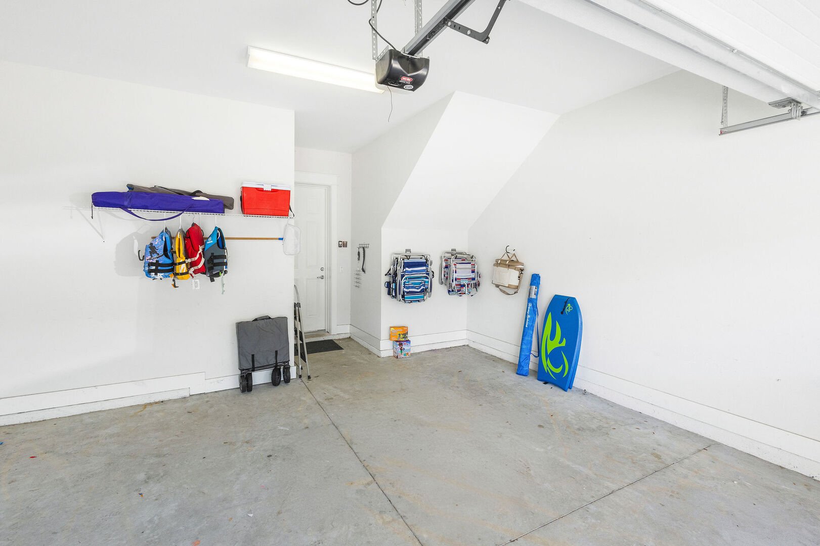 Headed to the beach? We have you covered with all the essentials!