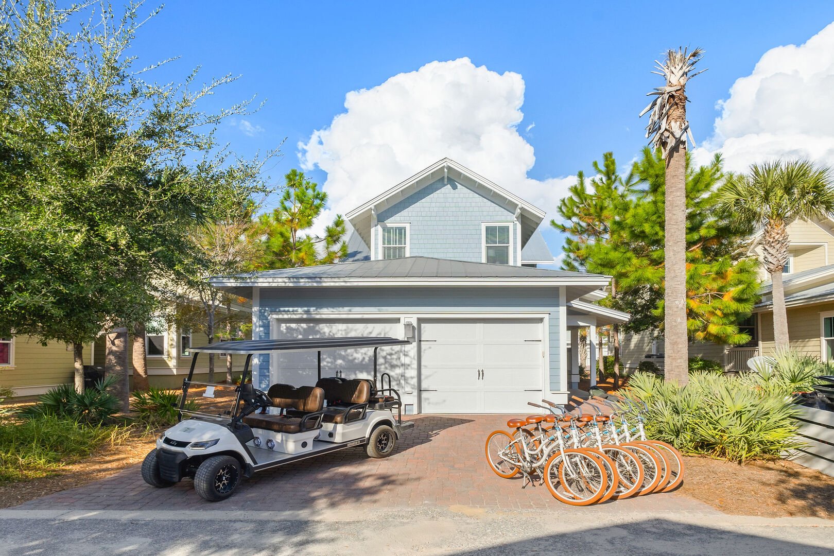 Home comes with a 6-seater golf cart and 6 adult bikes.