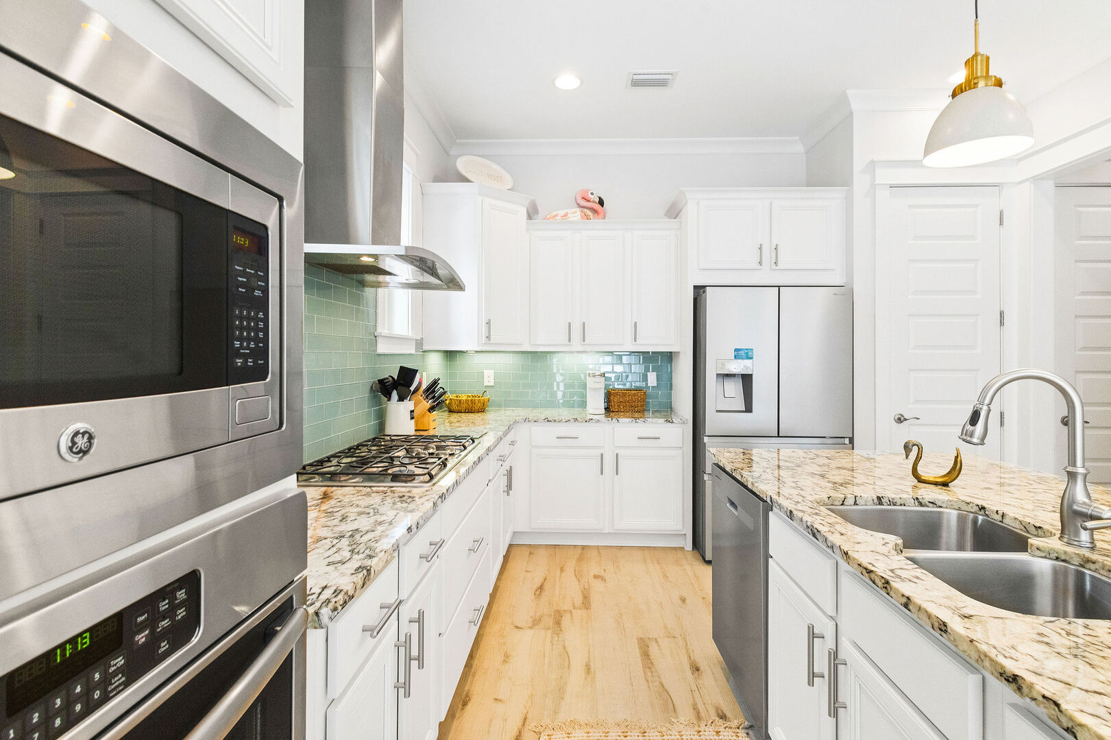 Enjoy cooking with family in the gourmet kitchen!