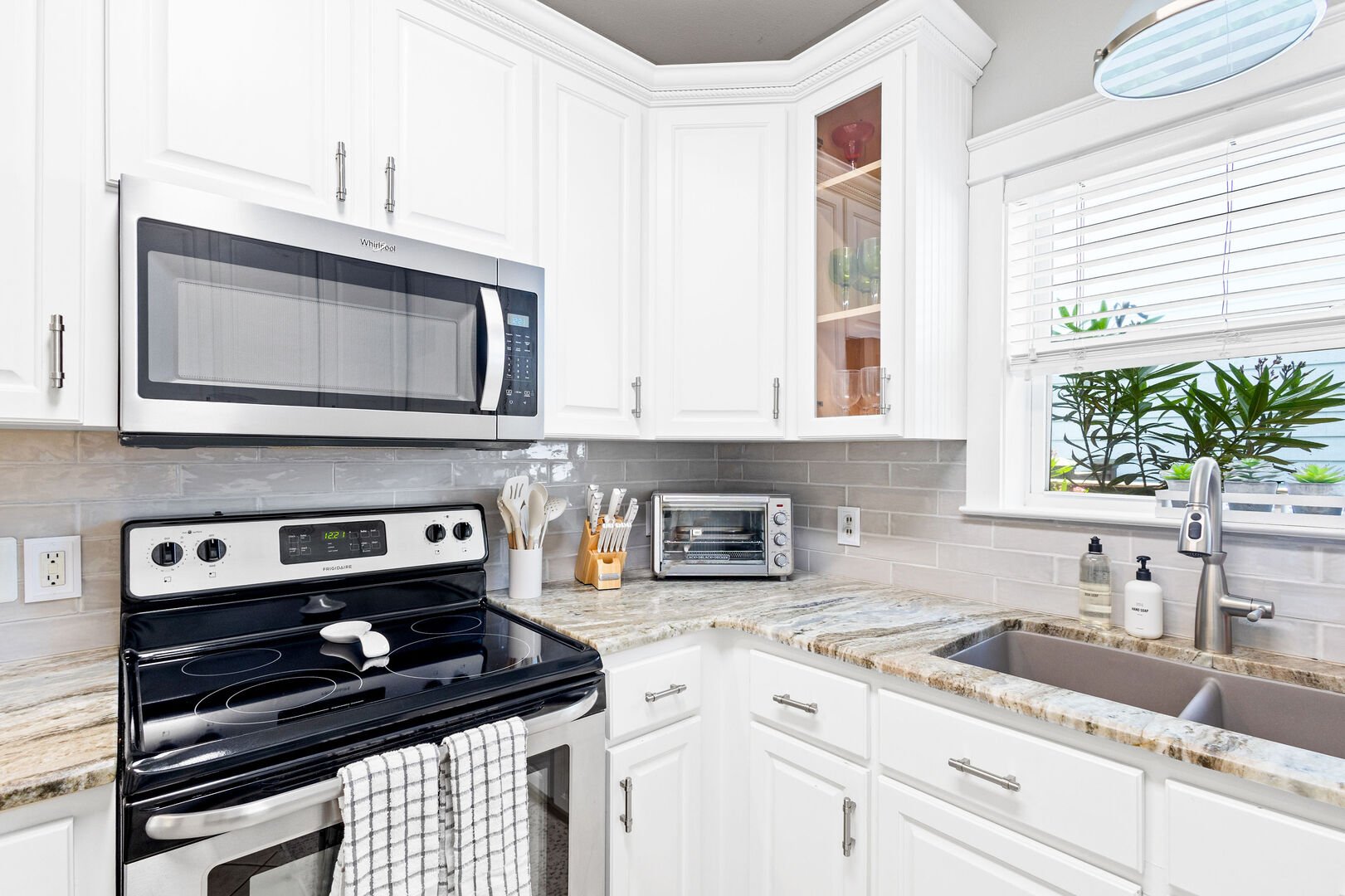 Kitchen is stocked with all your cooking essentials!