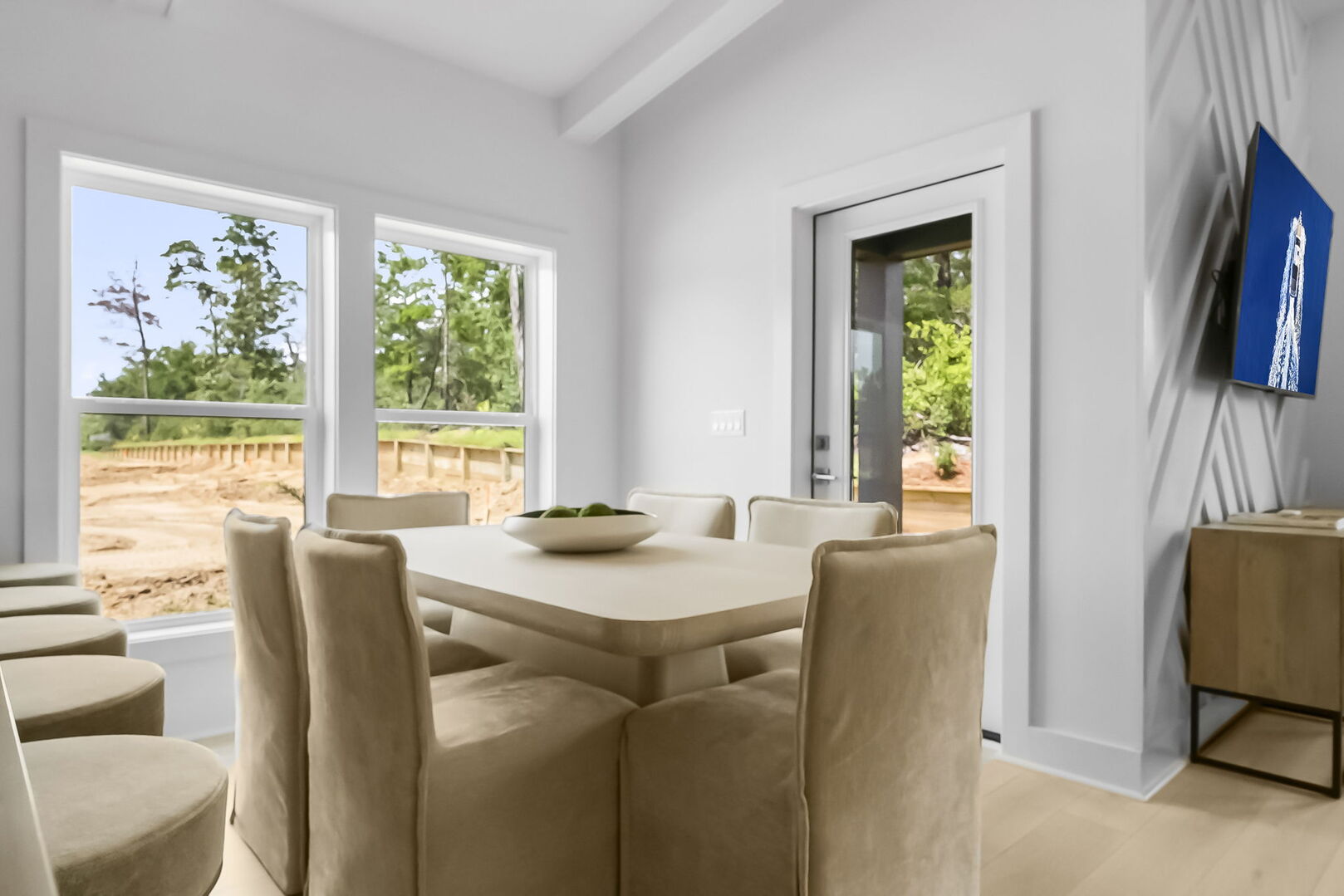 Dining table seating for 6.