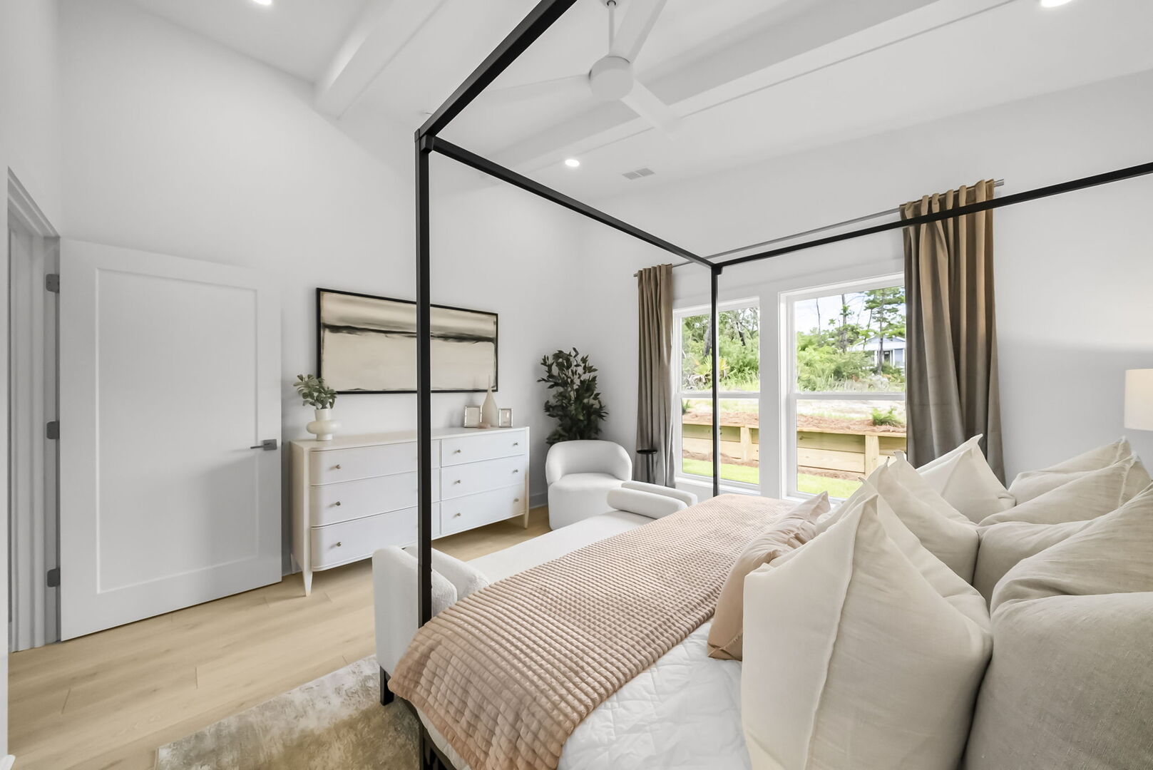 Bedroom #4 features King bed, with ensuite.