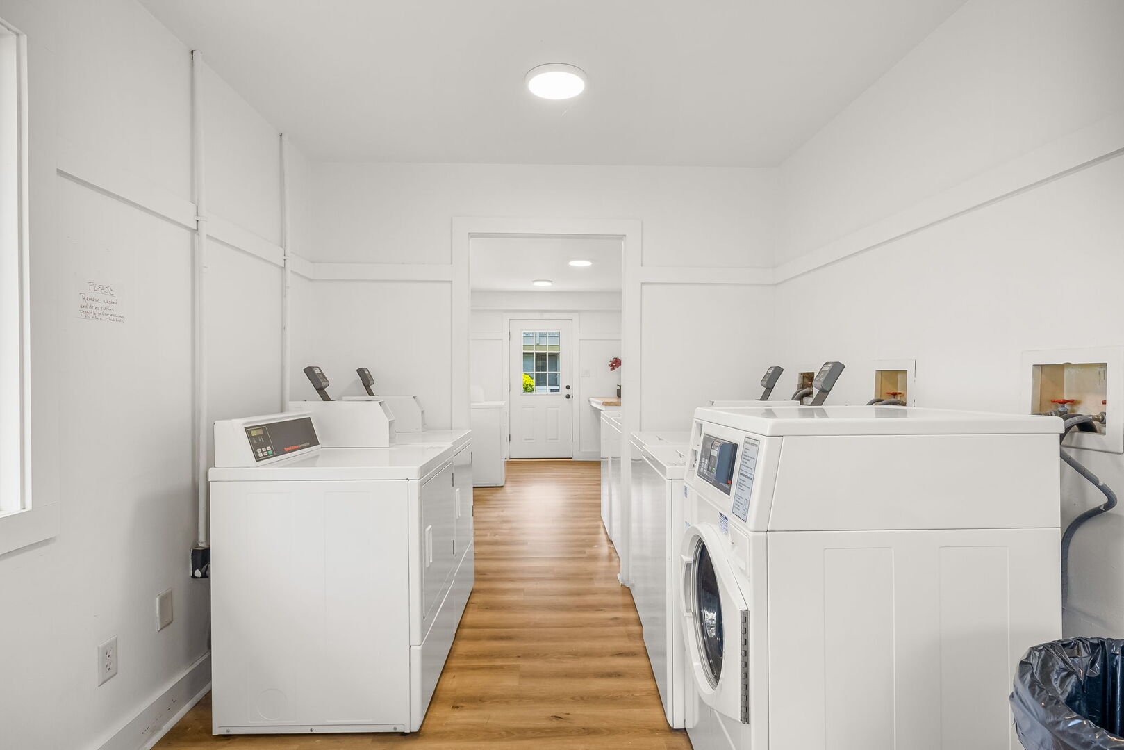 Credit card operated washer/dryer available.