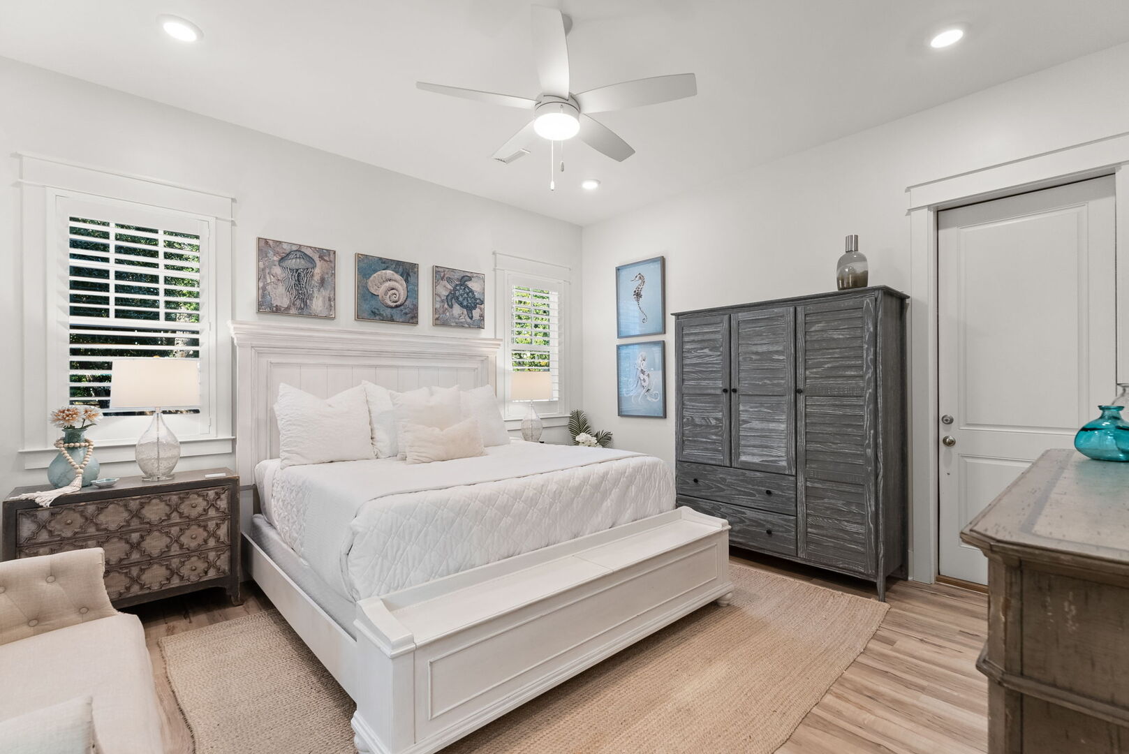 Bedroom #1 features king bed, with ensuite & smart tv.