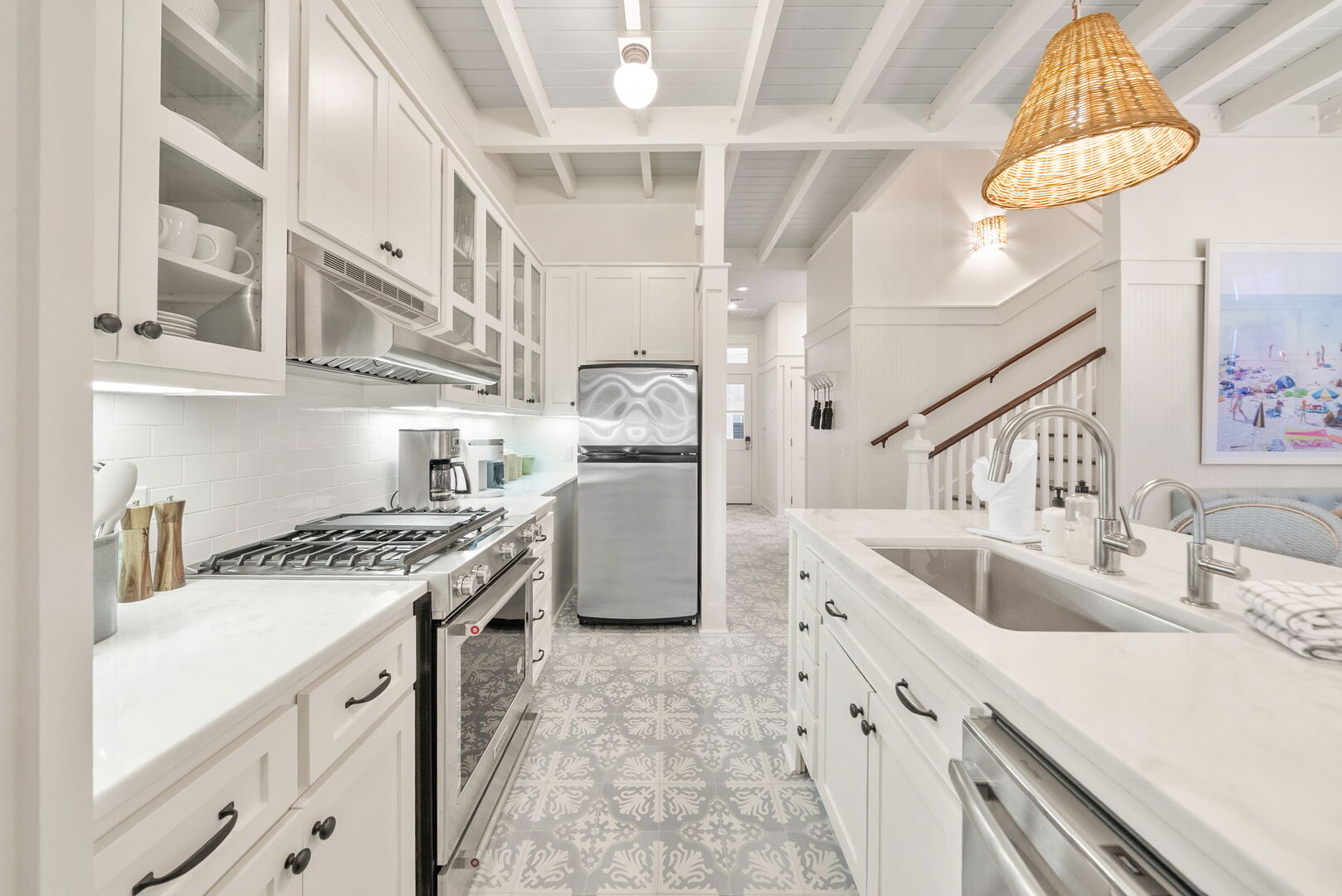 Fully stocked kitchen. Perfect for preparing family meals!