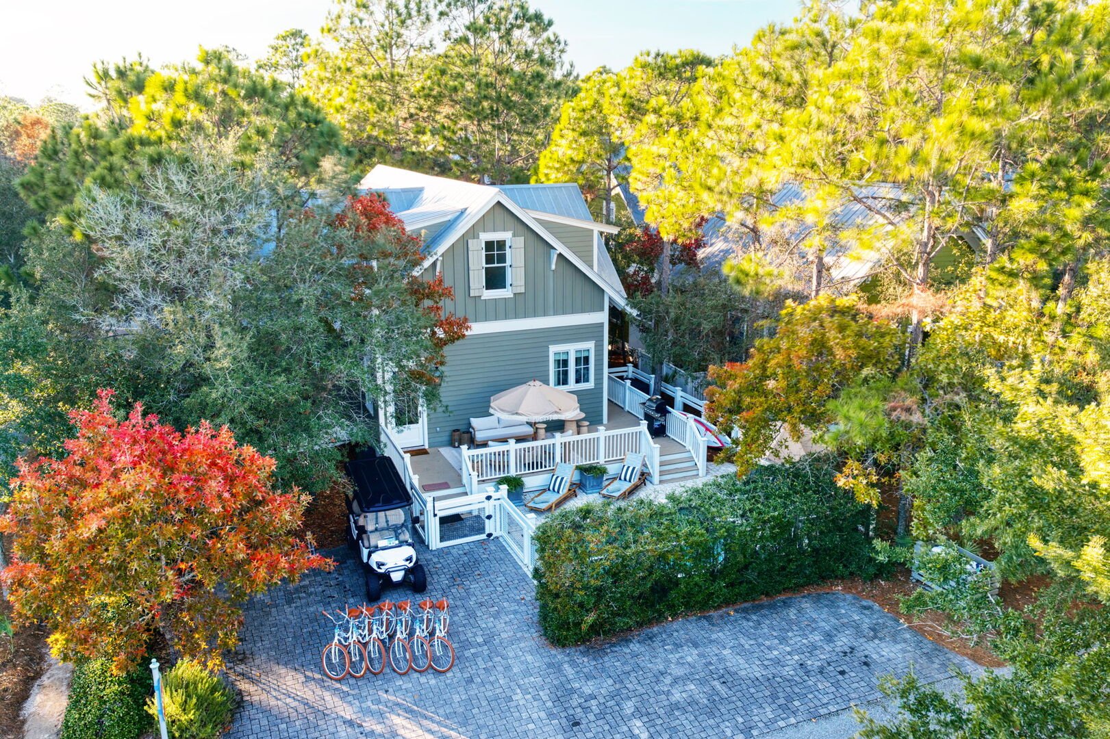 Home features bikes, a golf cart, and a private pool!
