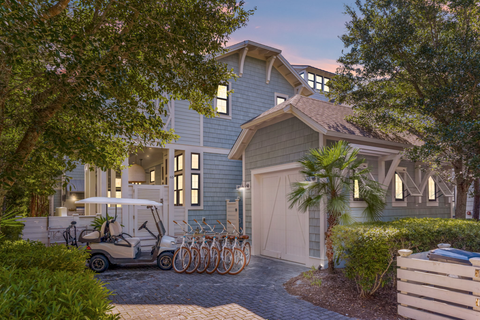 Welcome to 'Grateful Tide' by Stay on 30A!